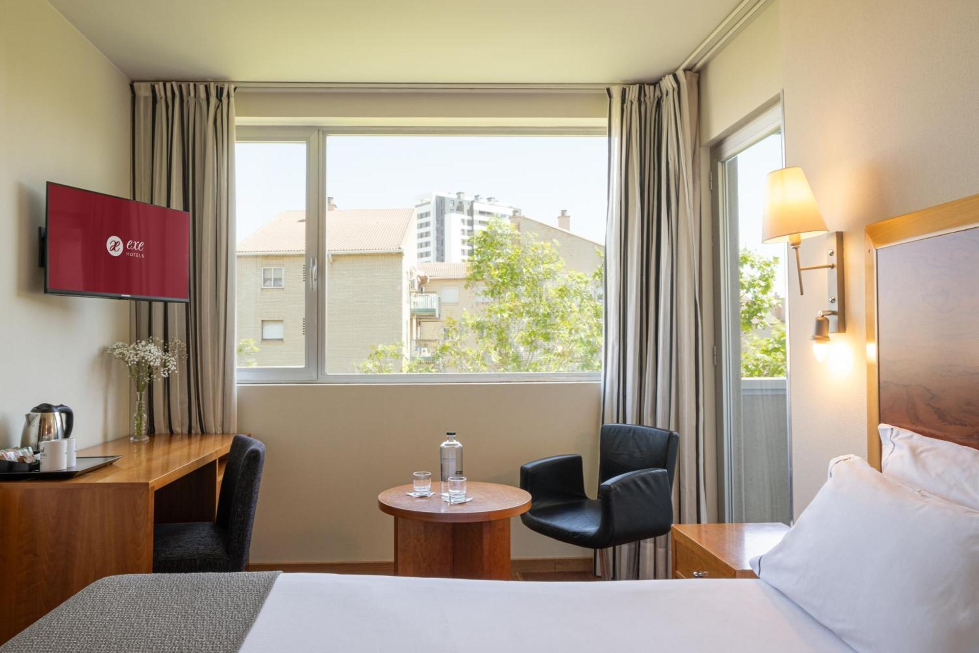 Exe Plaza Delicias Hotell Zaragoza Eksteriør bilde